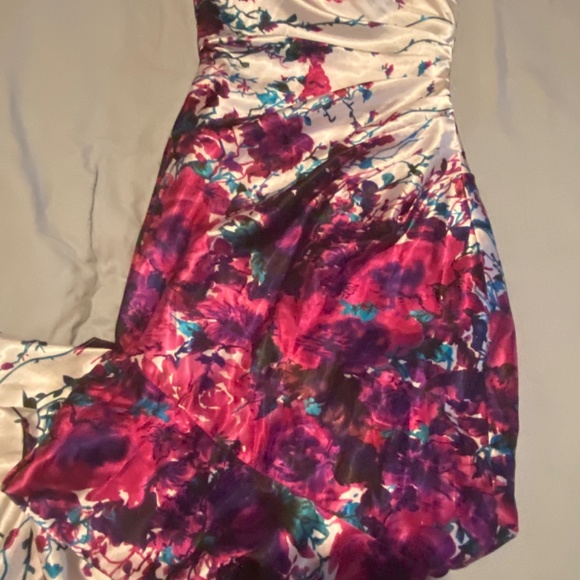 Chinese flowered mermaid prom dress - Picture 2 of 5